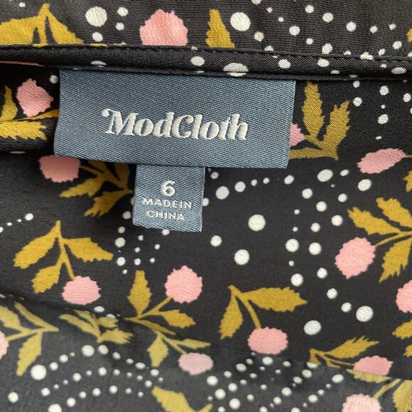 Modcloth Black & Pink Floral Skater Dress Womens Size 6 Casual Flattering Collar - Picture 5 of 9